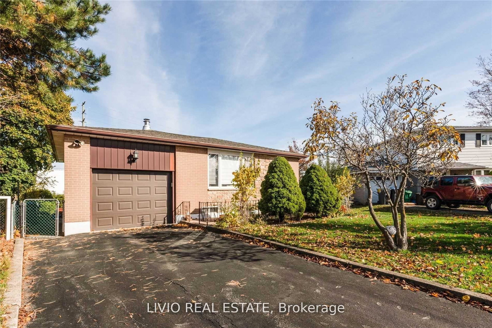 12-finsbury-drive-brampton-ontario-w13829346