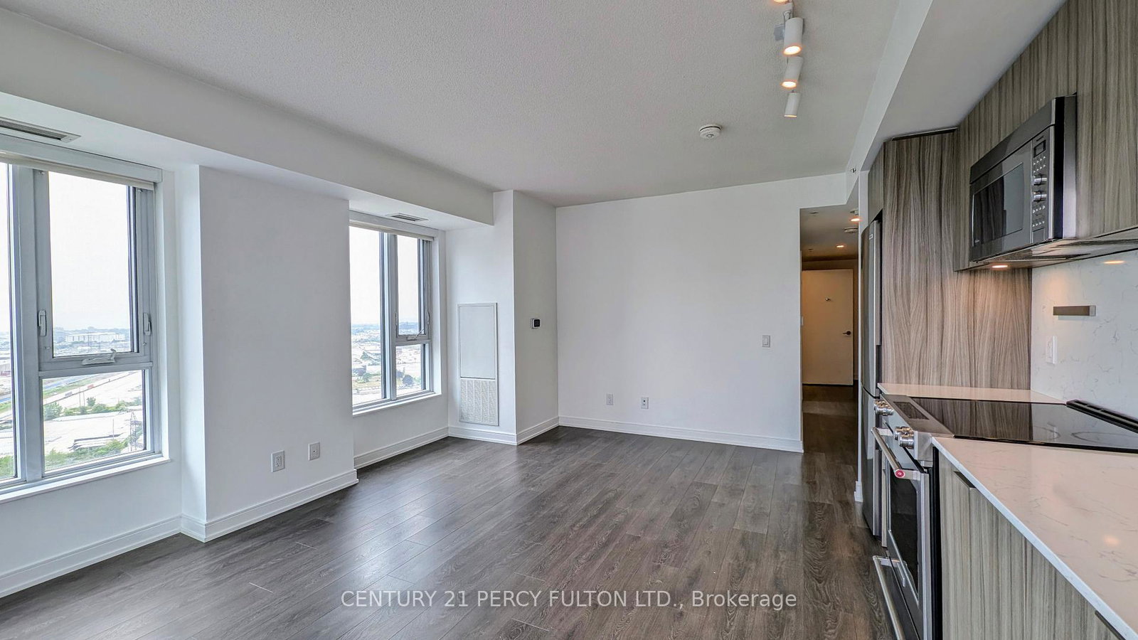 30-samuel-wood-way-toronto-etobicoke-ontario-w13829692