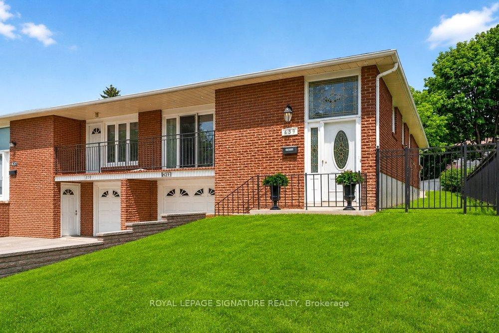 439-ginger-downs-mississauga-ontario-w13829710