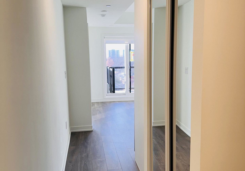 165-canon-jackson-drive-toronto-north-york-ontario-w13829776
