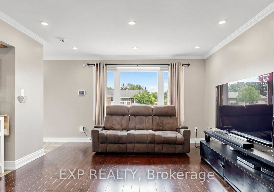 71-addington-crescent-brampton-ontario-w13829784