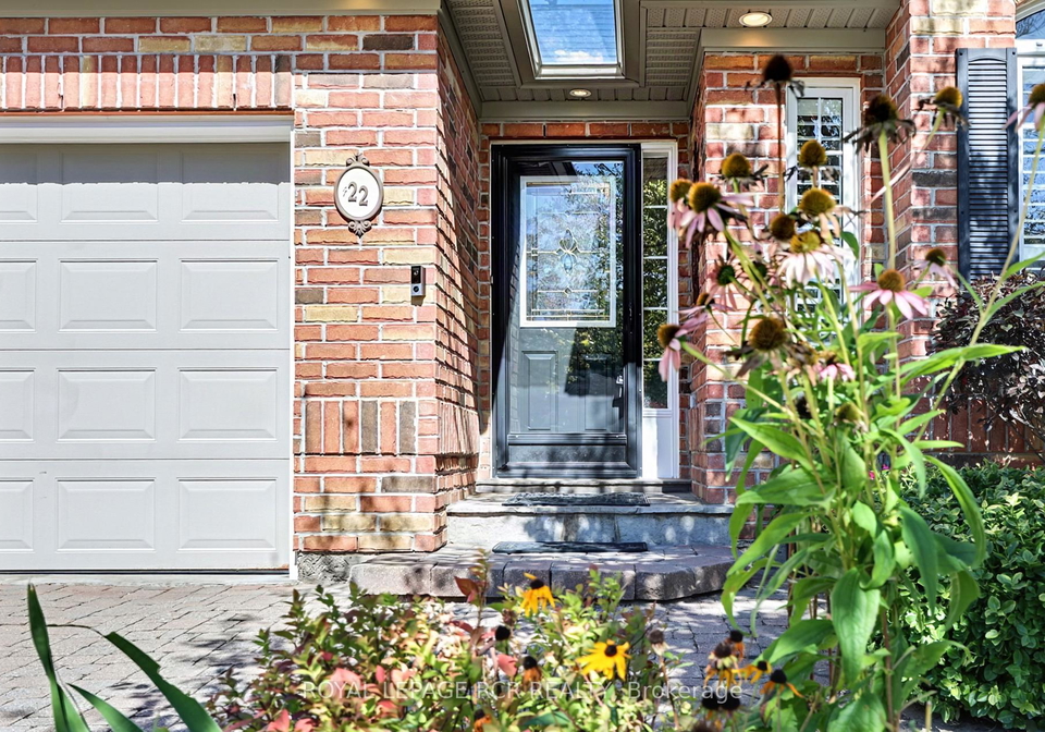 22-nailsworth-crescent-caledon-ontario-w13830140