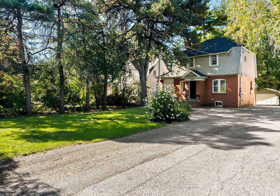 1372-islington-avenue-toronto-etobicoke-ontario-w13830658