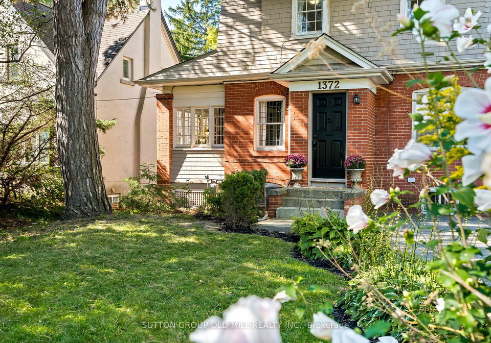 1372-islington-avenue-toronto-etobicoke-ontario-w13830658