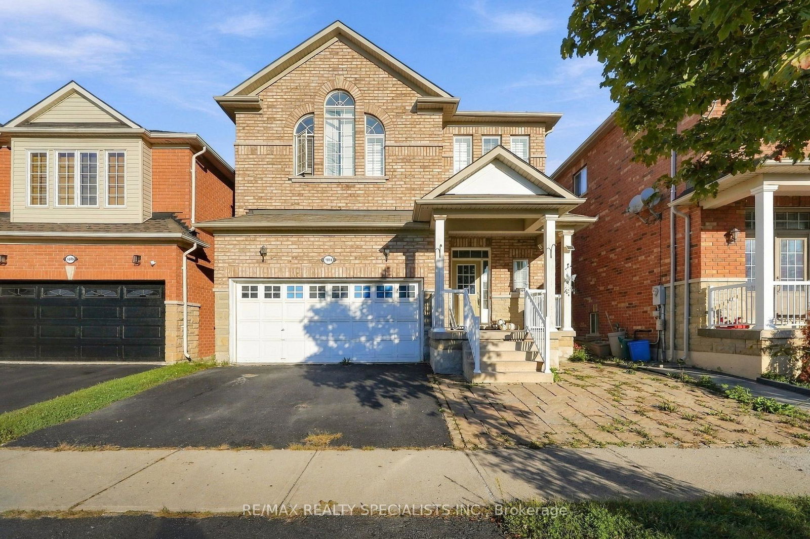 1011-mccuaig-drive-milton-ontario-w13830734