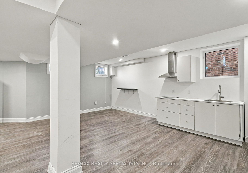 1011-mccuaig-drive-milton-ontario-w13830734