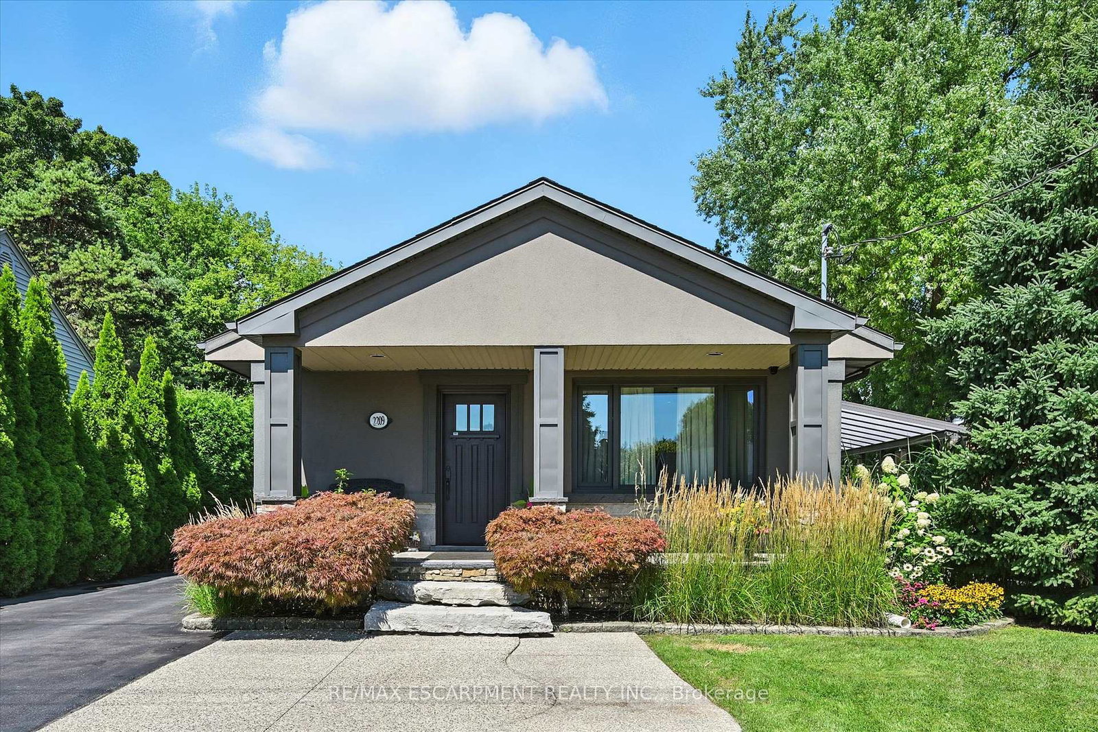 2209-ghent-avenue-burlington-ontario-w13830764