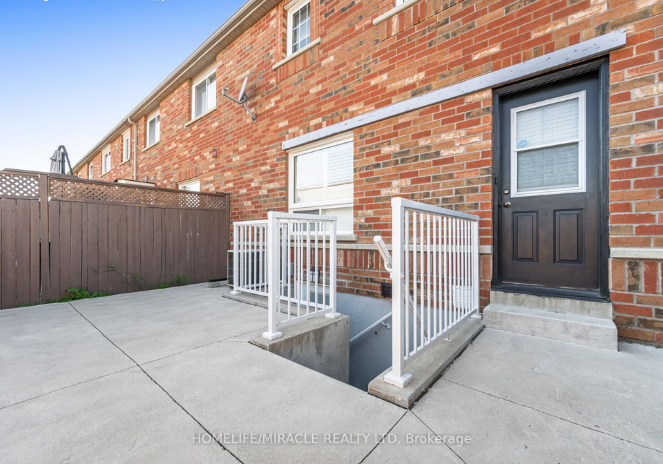 3008-britannia-road-w-mississauga-ontario-w13830888