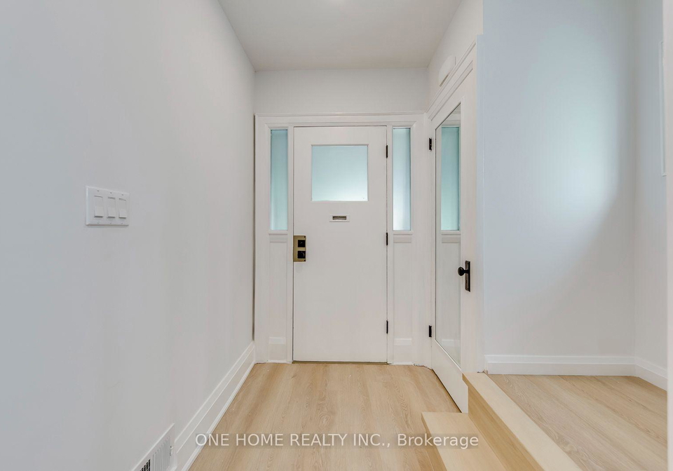 7-methuen-avenue-toronto-toronto-ontario-w13830956