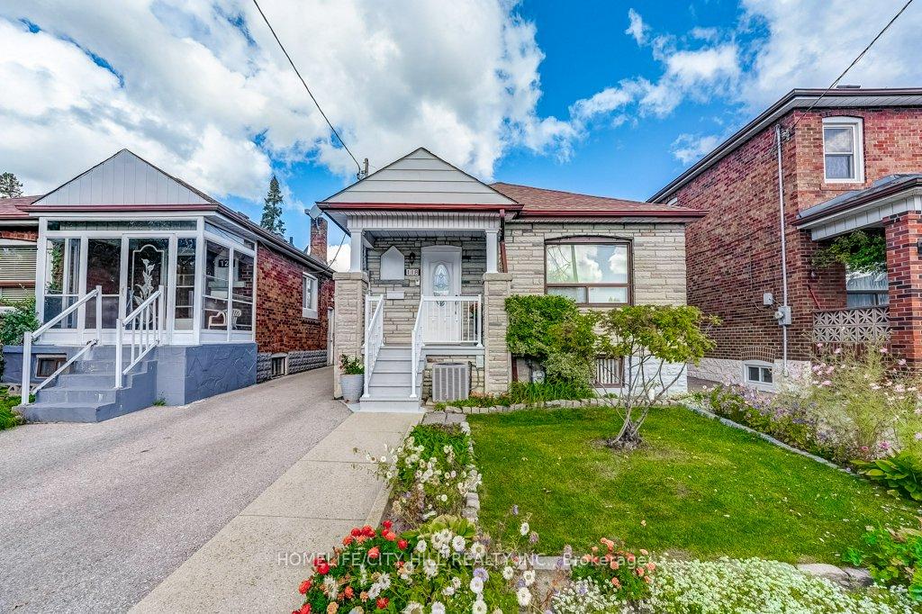 118-lambton-avenue-toronto-north-york-ontario-w13830996