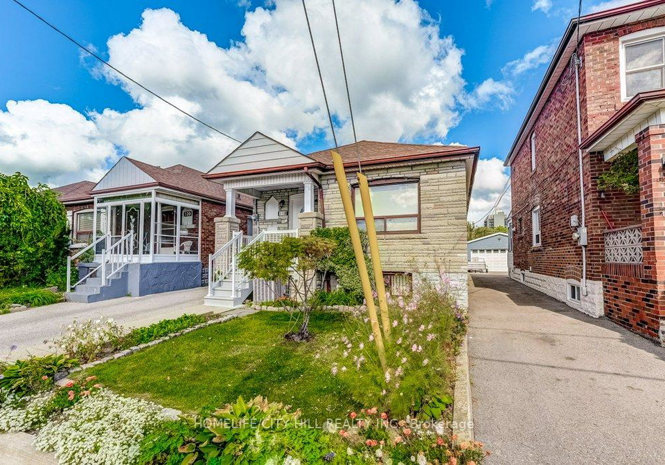 118-lambton-avenue-toronto-north-york-ontario-w13830996