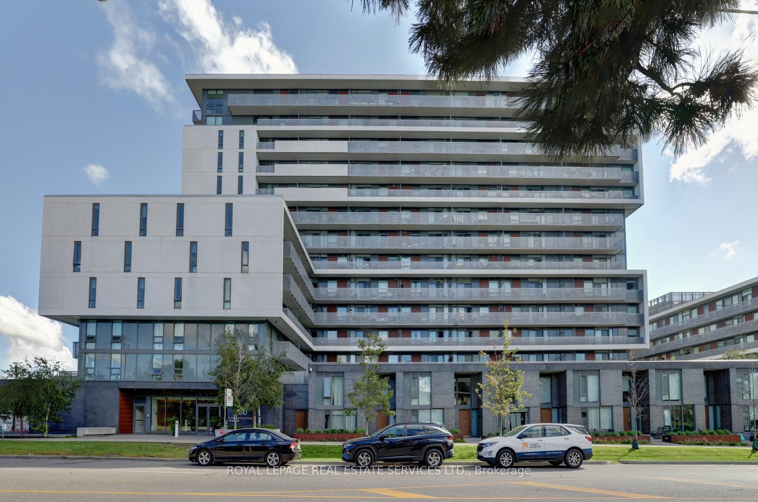 160-flemington-road-toronto-north-york-ontario-w13831020