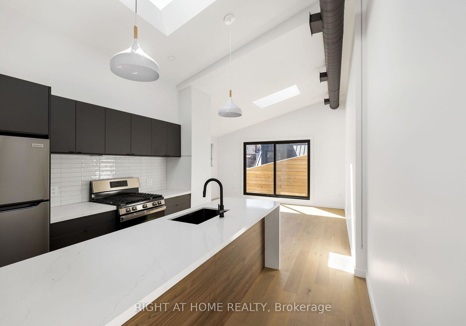 86-lansdowne-avenue-toronto-toronto-ontario-w13831222
