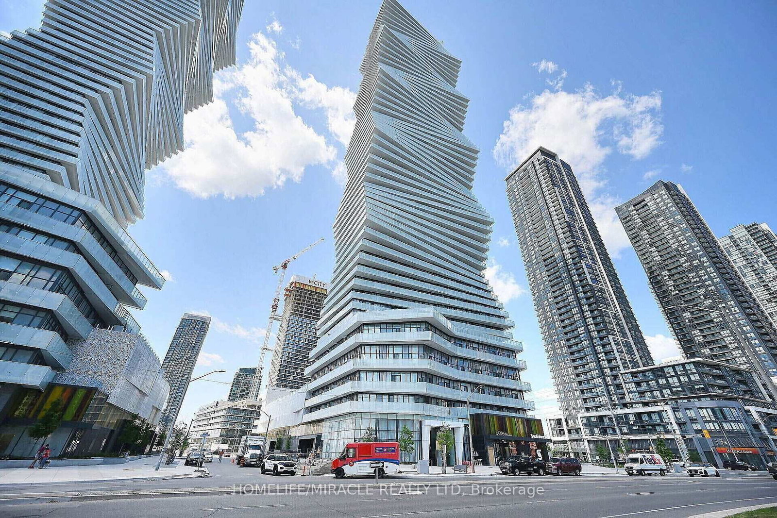 3900-confederation-parkway-mississauga-ontario-w13831734