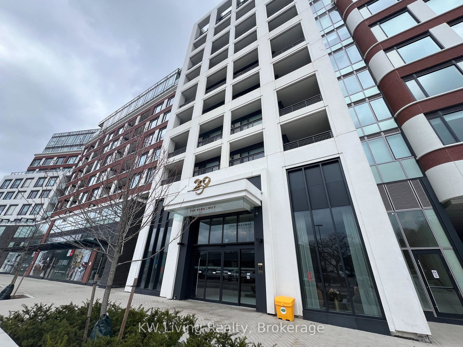 259-the-kingsway-toronto-etobicoke-ontario-w13831800