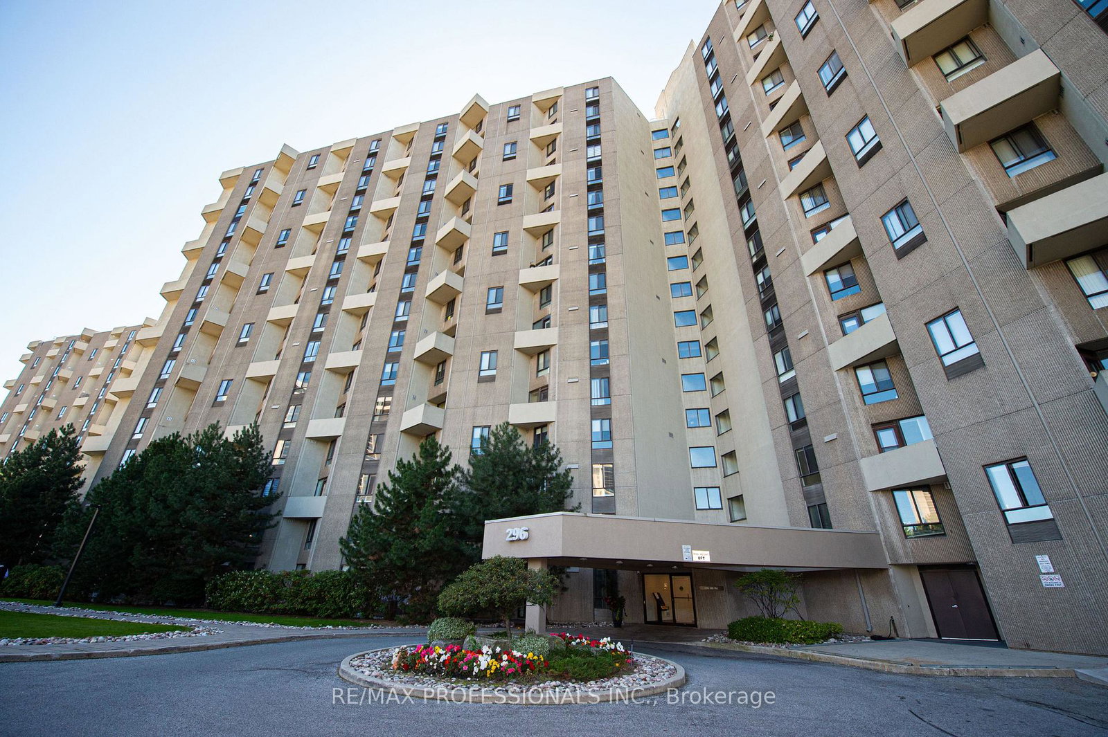 296-mill-road-toronto-etobicoke-ontario-w13831848