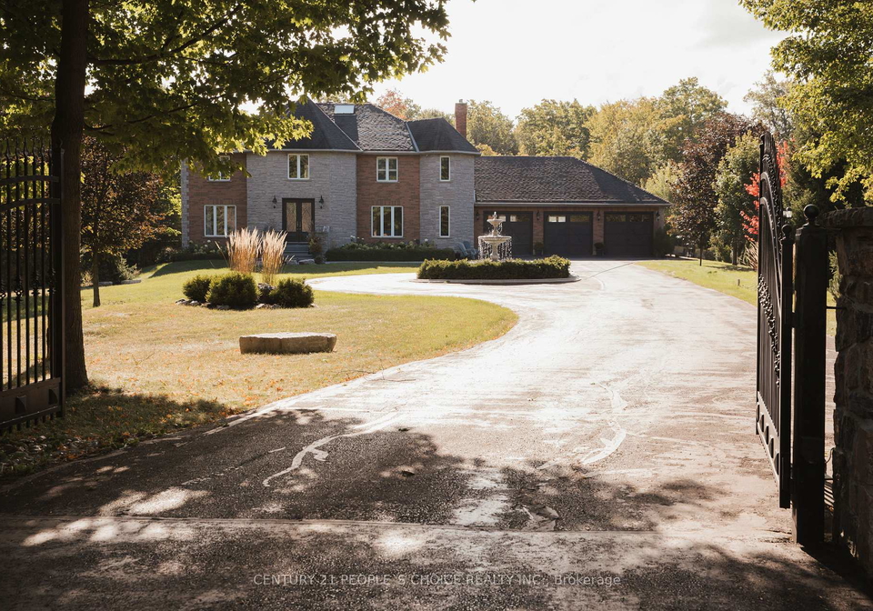 15550-fifth-side-road-halton-hills-ontario-w13831982
