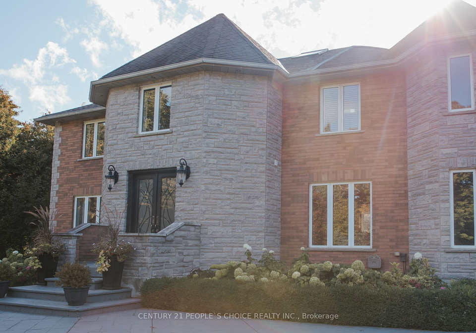 15550-fifth-side-road-halton-hills-ontario-w13831982