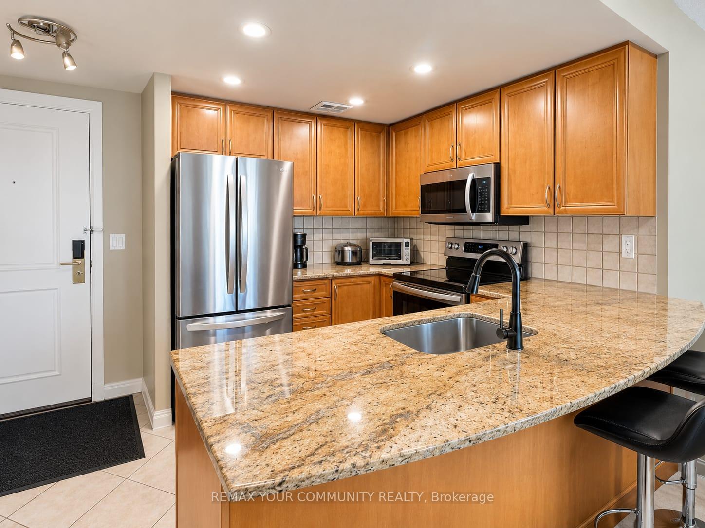 2727-keele-street-toronto-york-ontario-w13832034