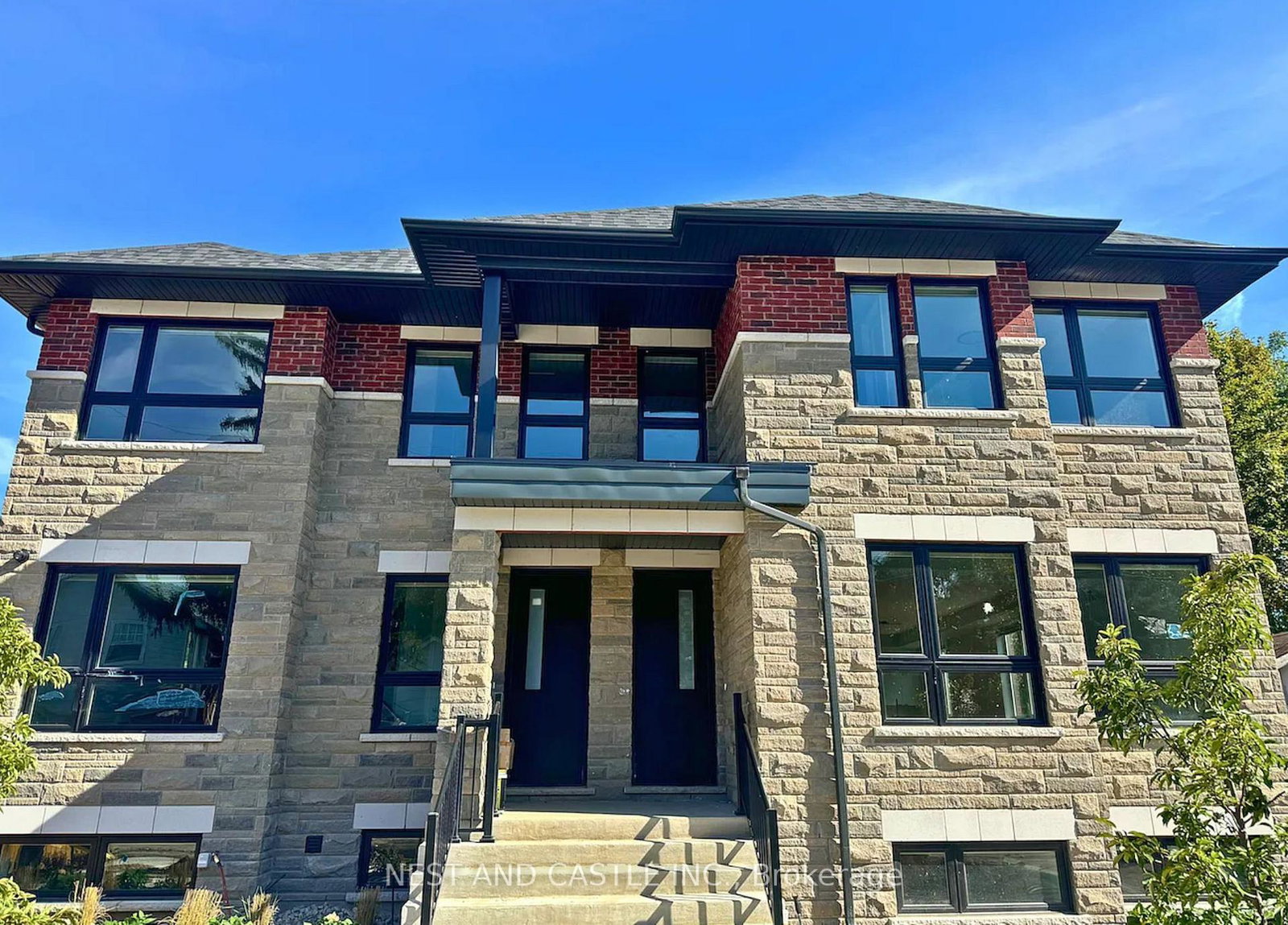 20-west-street-brampton-ontario-w13832058