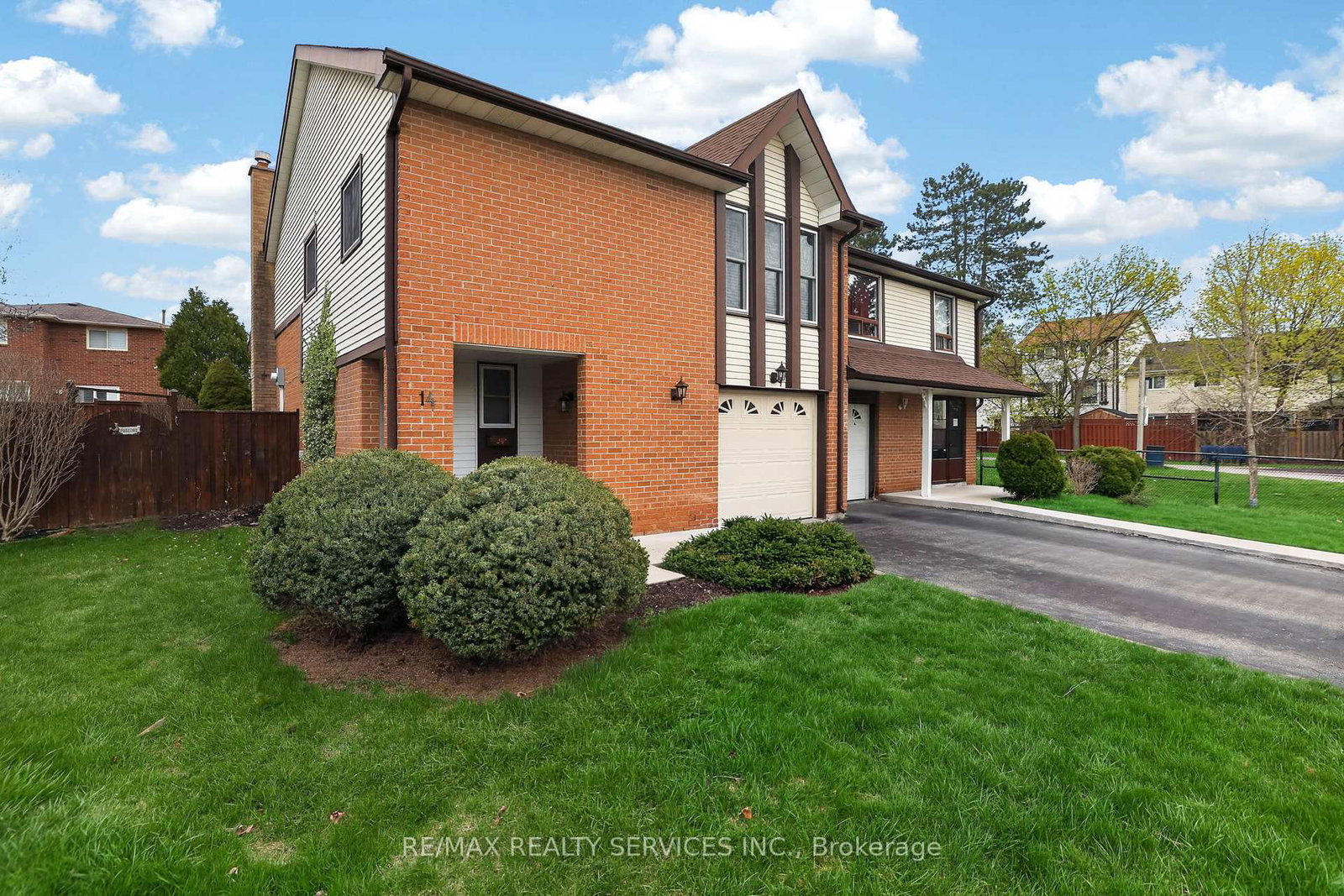 14-brighton-place-brampton-ontario-w13832226