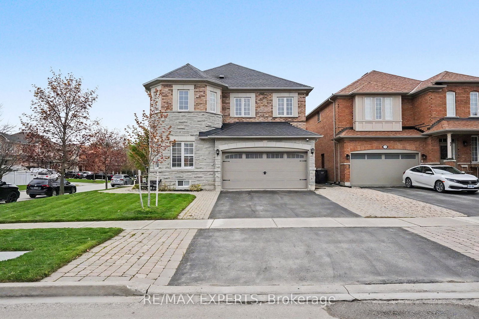 2-ironhorse-crescent-caledon-ontario-w13832348