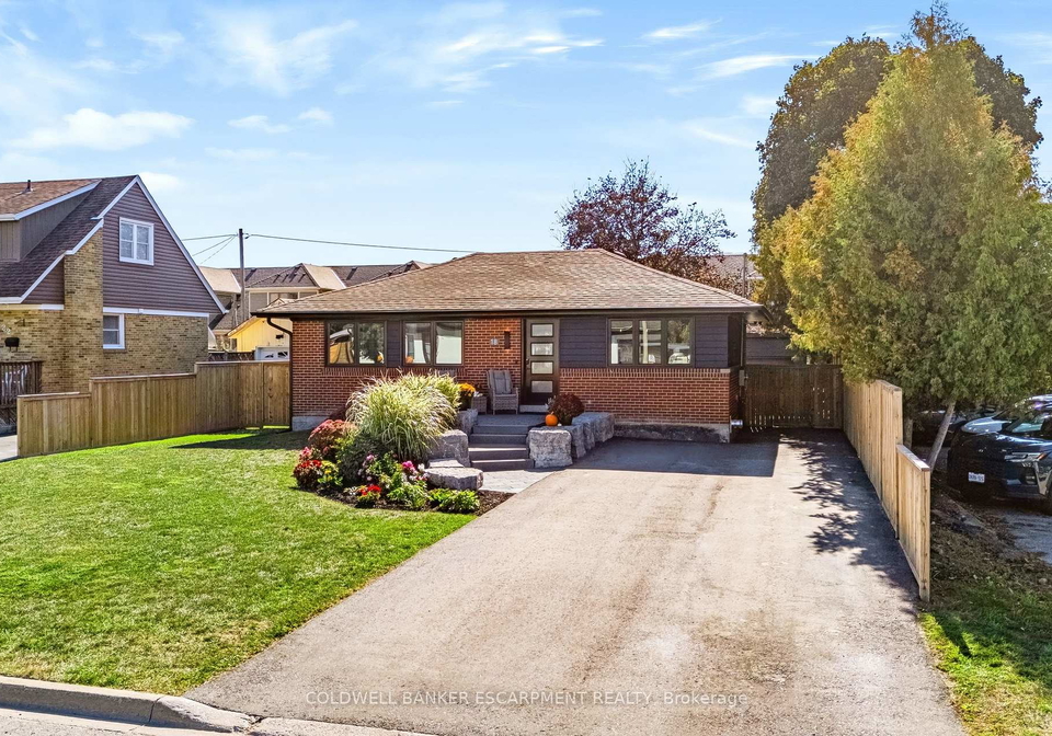 18-meadvale-road-halton-hills-ontario-w13832468