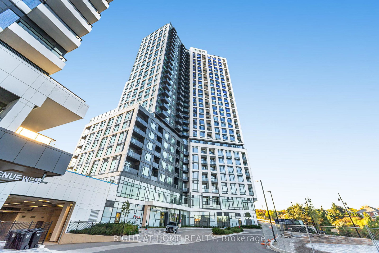 2495-eglinton-avenue-w-mississauga-ontario-w13832586