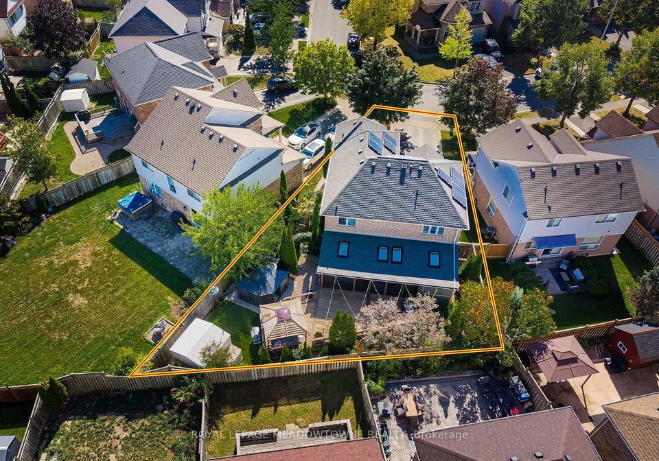 43-thorpe-crescent-brampton-ontario-w13832678
