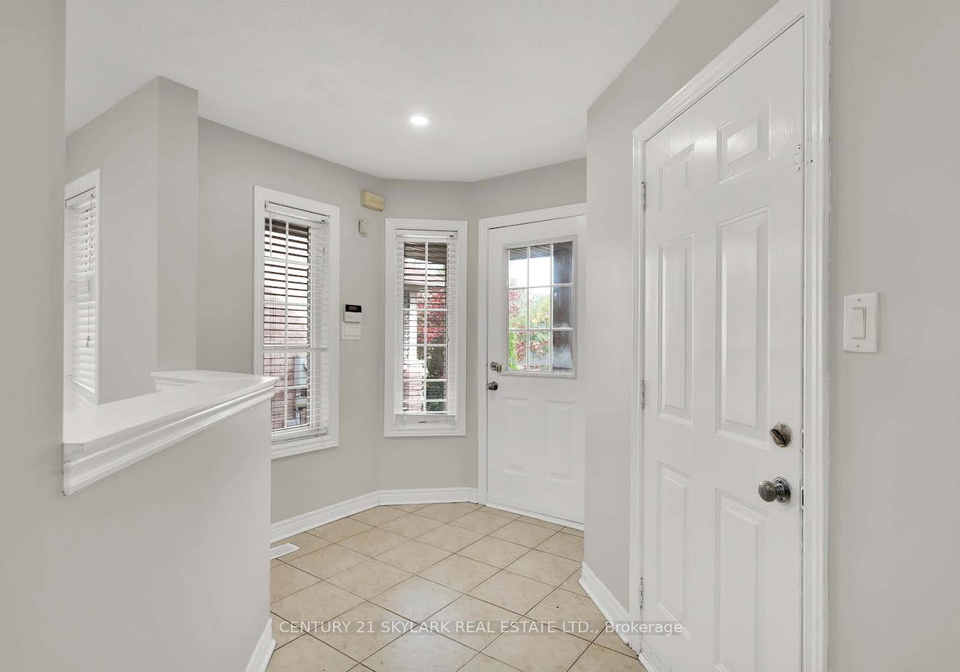 44-fallstar-crescent-brampton-ontario-w13832818