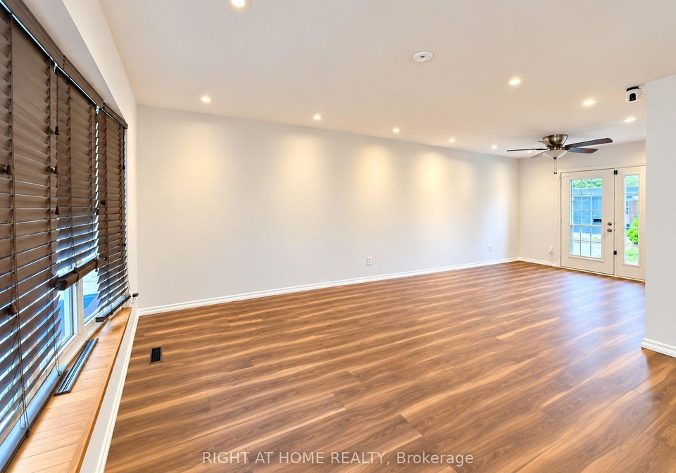 2201-bridge-road-oakville-ontario-w13832982