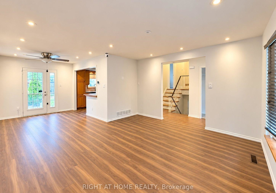 2201-bridge-road-oakville-ontario-w13832982