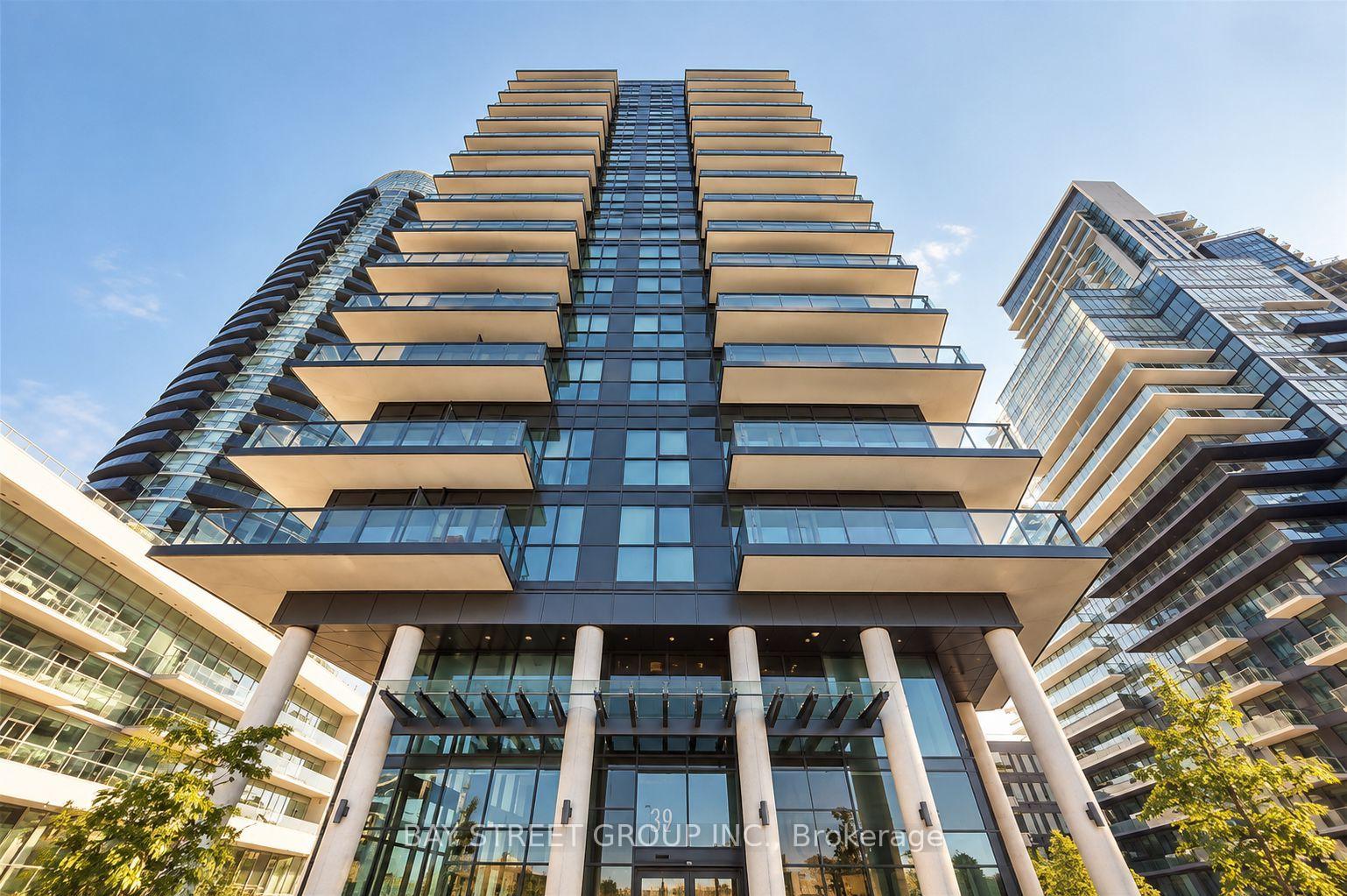 39-annie-craig-drive-toronto-etobicoke-ontario-w13833030