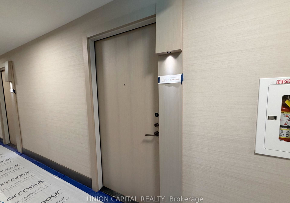 2450-bloor-street-toronto-toronto-ontario-w13833116