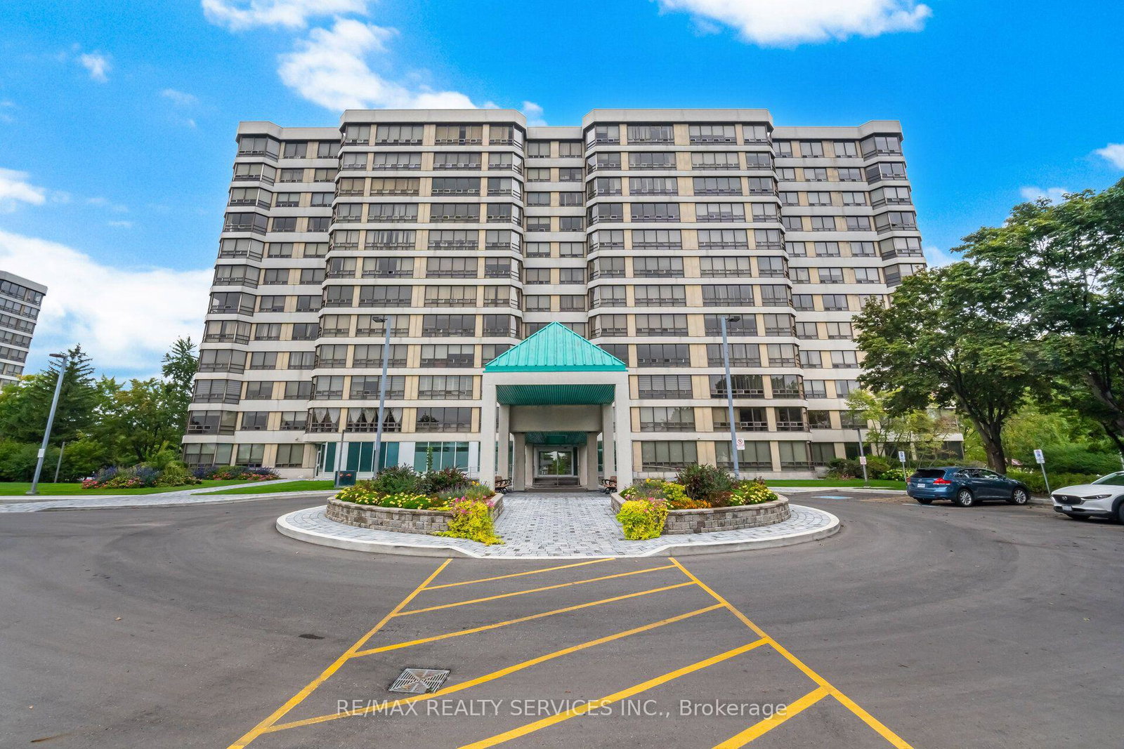 330-mill-street-s-brampton-ontario-w13833702