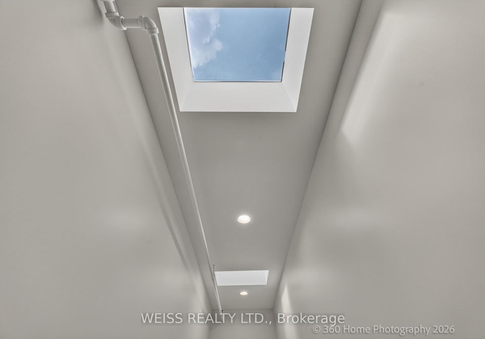 897-lansdowne-avenue-toronto-toronto-ontario-w13833792