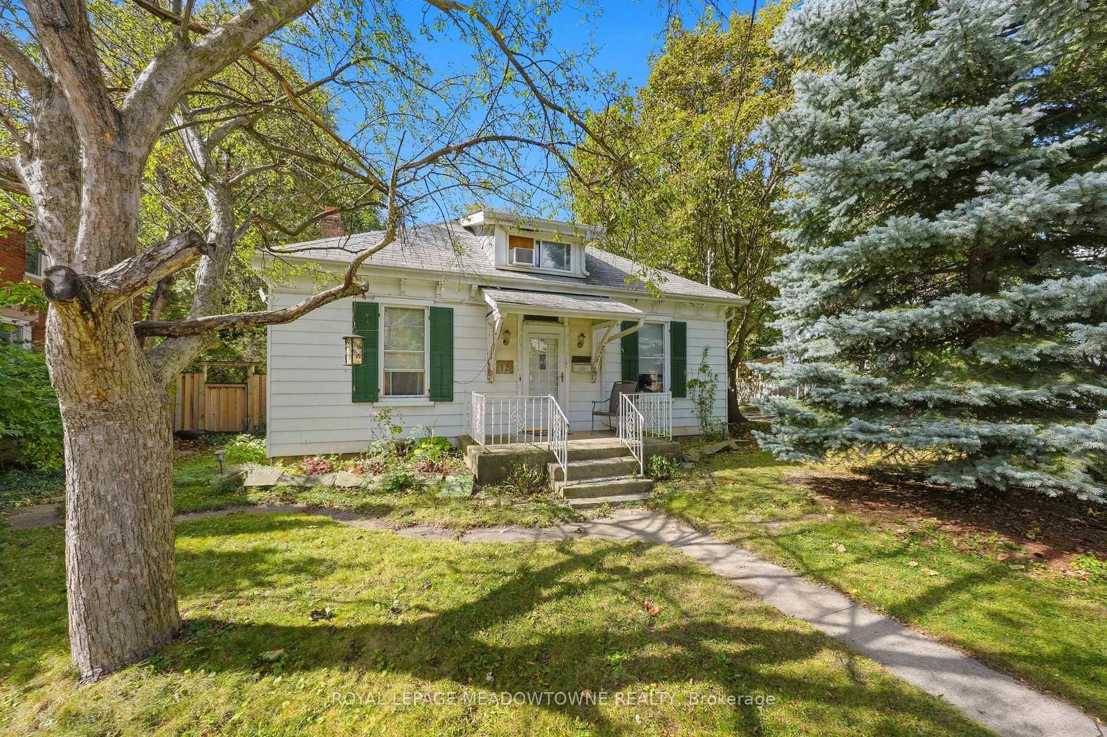 15-west-street-brampton-ontario-w13833810