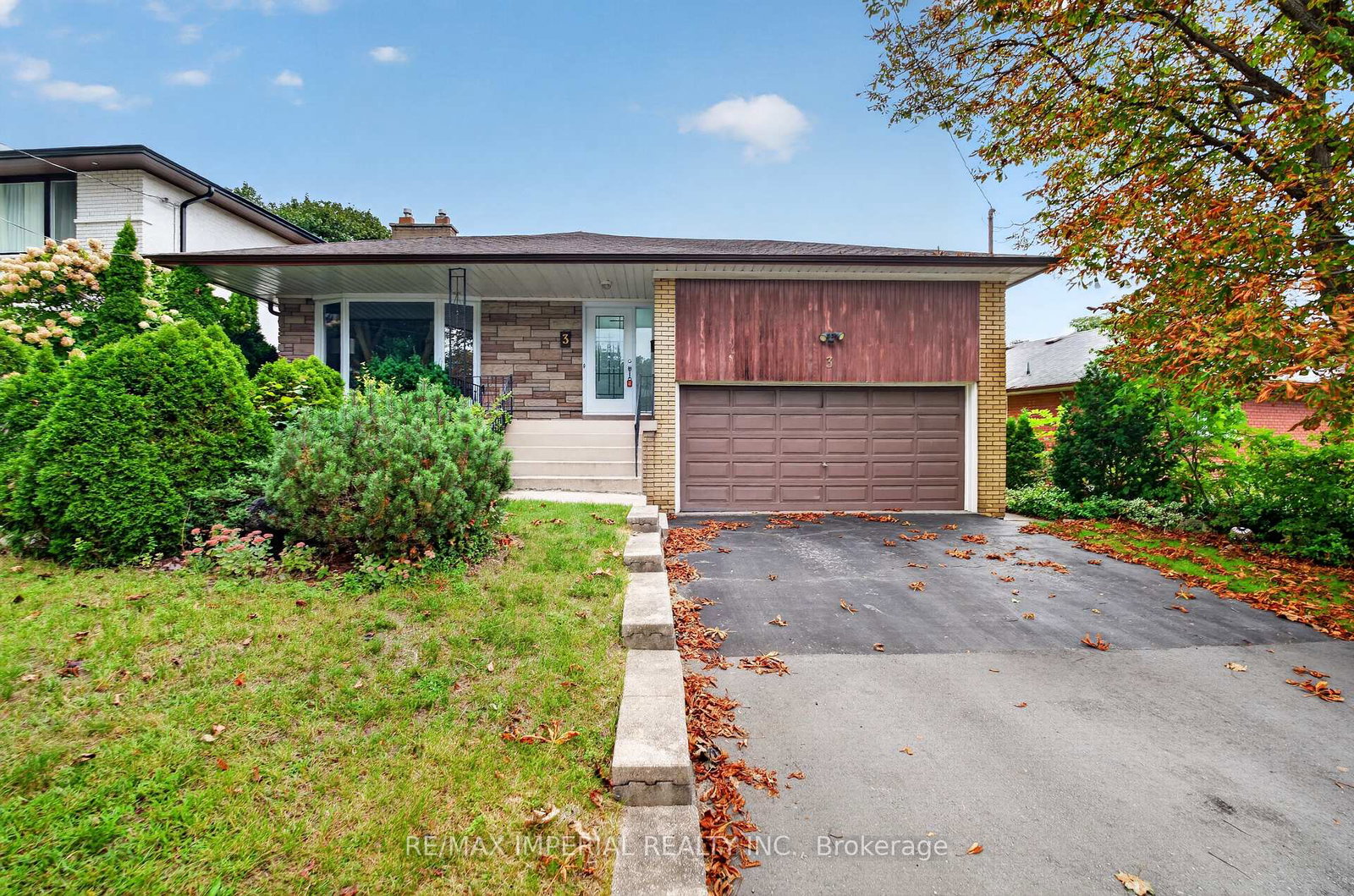 3-minstrel-drive-toronto-etobicoke-ontario-w13833856