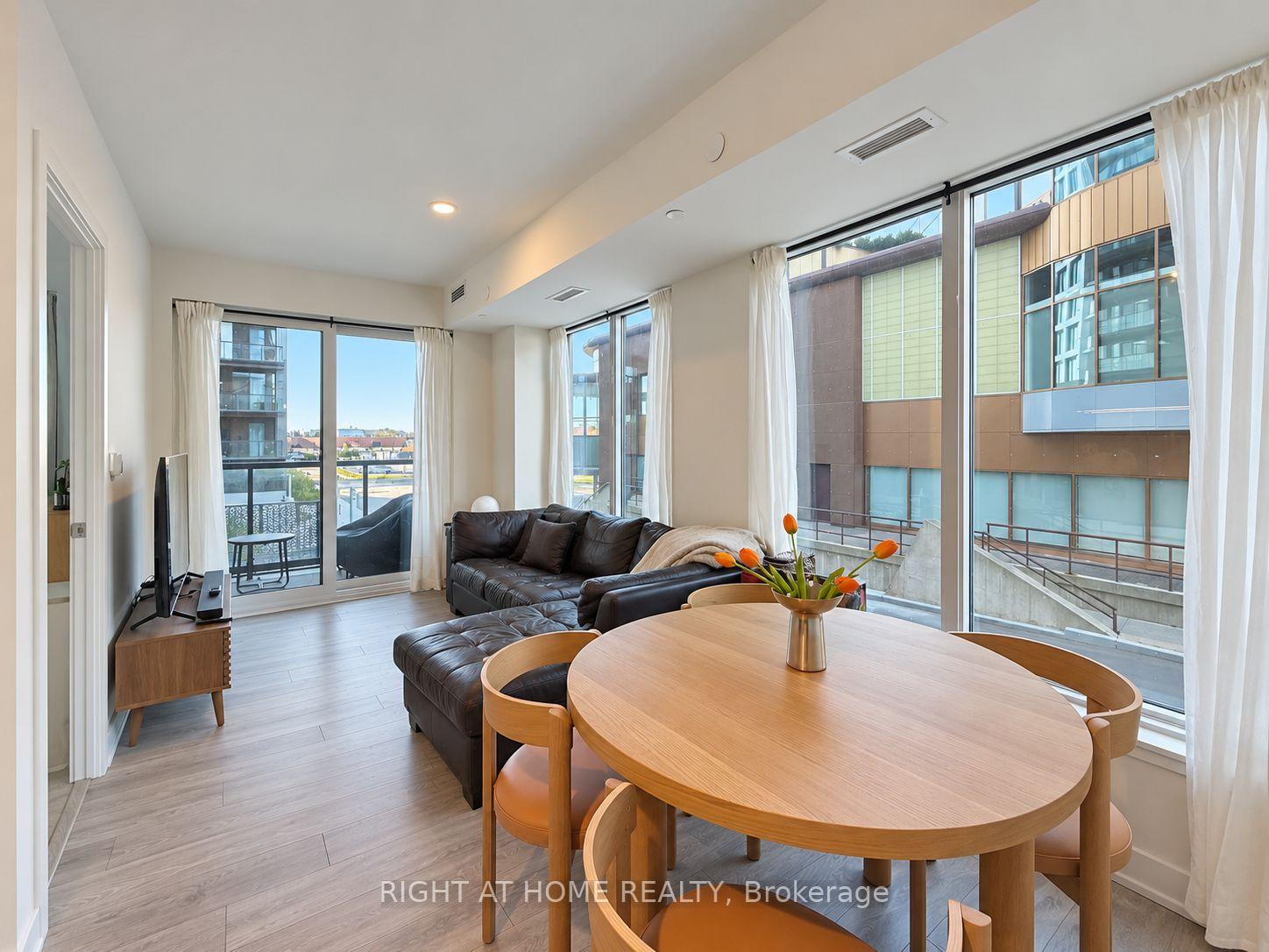 1100-sheppard-avenue-w-toronto-york-ontario-w13833966