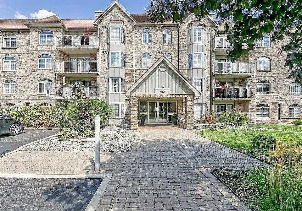216-plains-road-w-burlington-ontario-w13834098