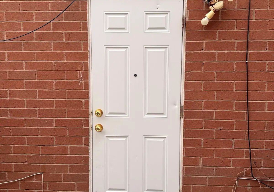 9-dunlop-court-brampton-ontario-w13834286