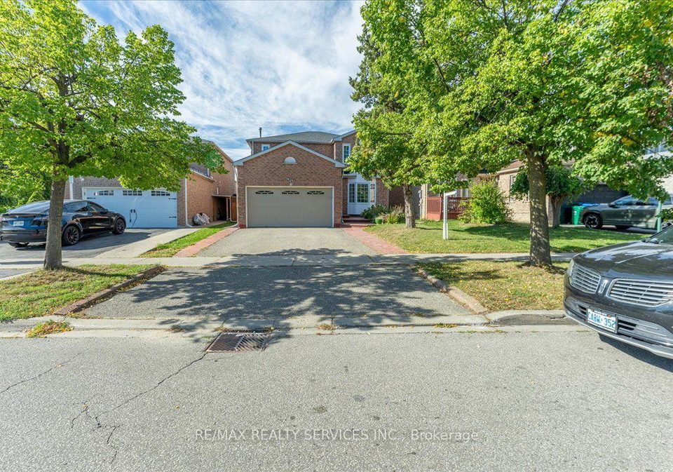 7-duggan-drive-brampton-ontario-w13834322