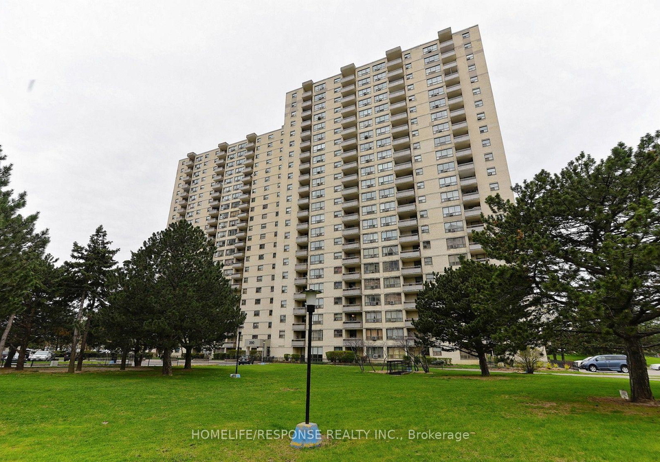 390-dixon-road-toronto-etobicoke-ontario-w13834628