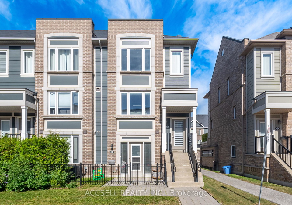 250-sunny-meadow-boulevard-brampton-ontario-w13834634