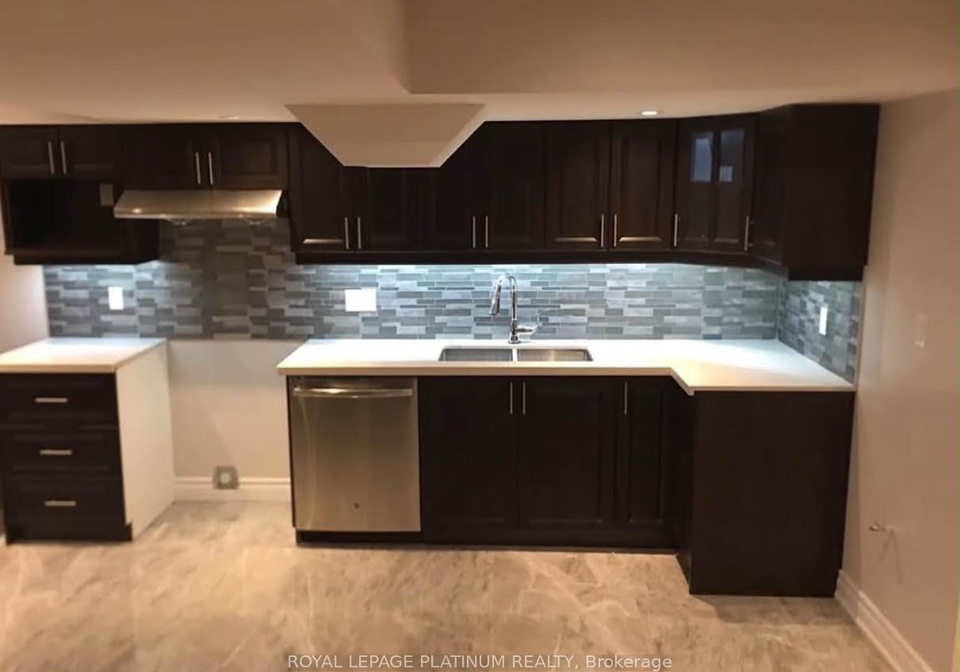 11-oxendon-road-brampton-ontario-w13834776