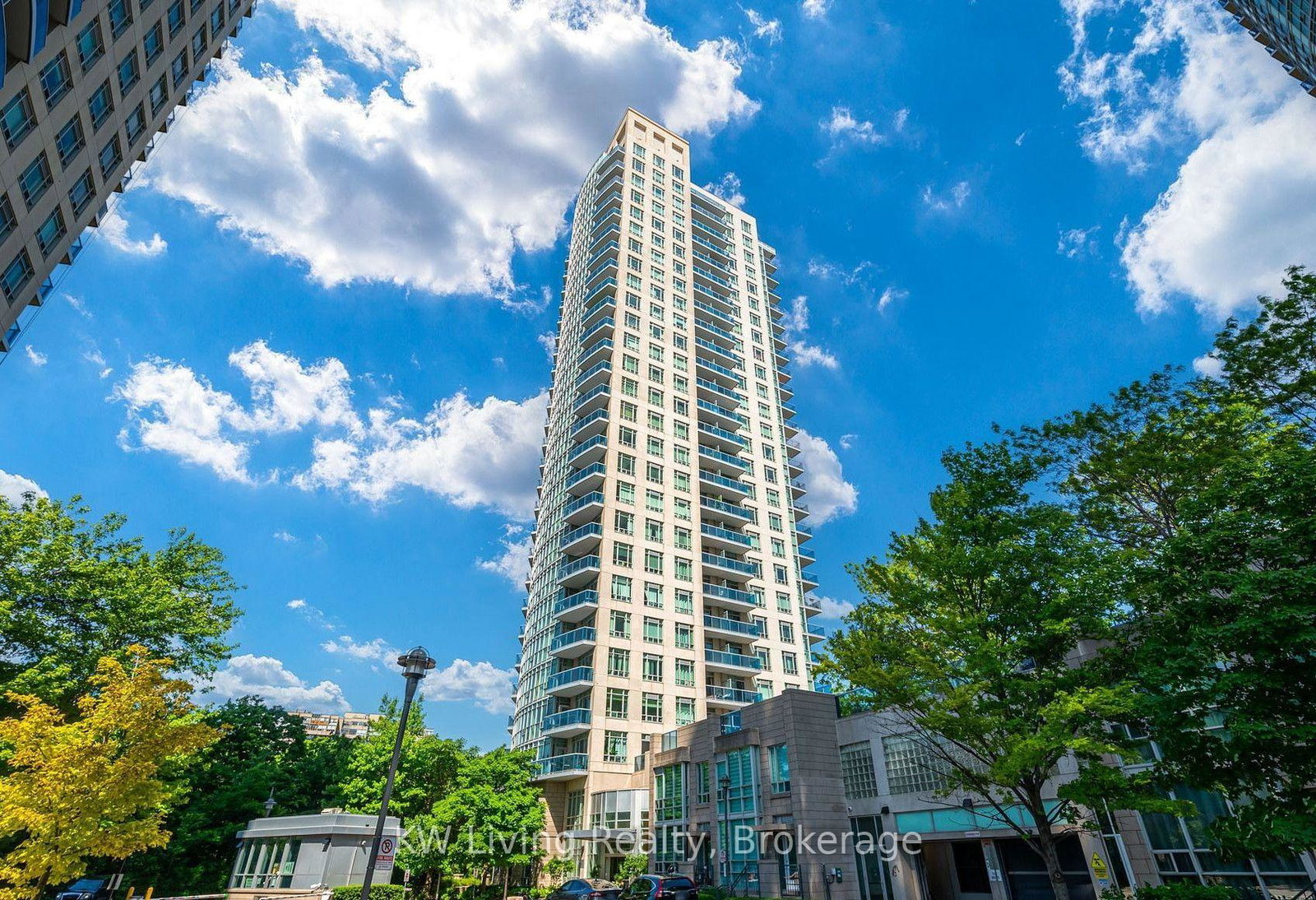 90-absolute-avenue-mississauga-ontario-w13834832