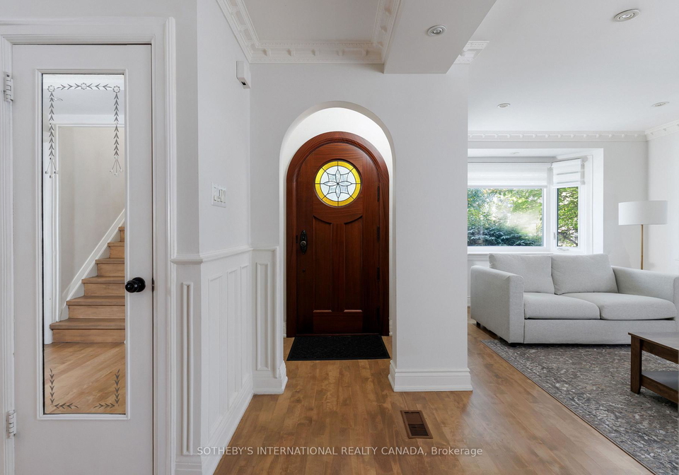 1048-royal-york-road-toronto-etobicoke-ontario-w13834866