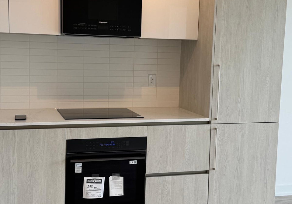 209-steeles-avenue-w-brampton-ontario-w13834900
