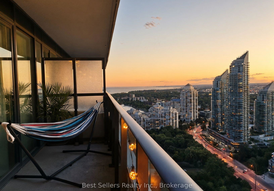 20-shore-breeze-drive-toronto-etobicoke-ontario-w13835228