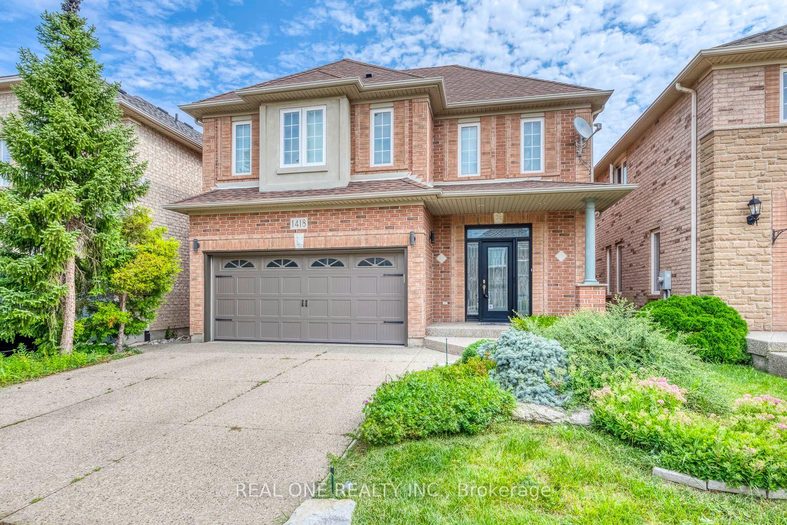 1418-gulledge-trail-oakville-ontario-w13835438